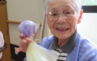 てるてる坊主作り